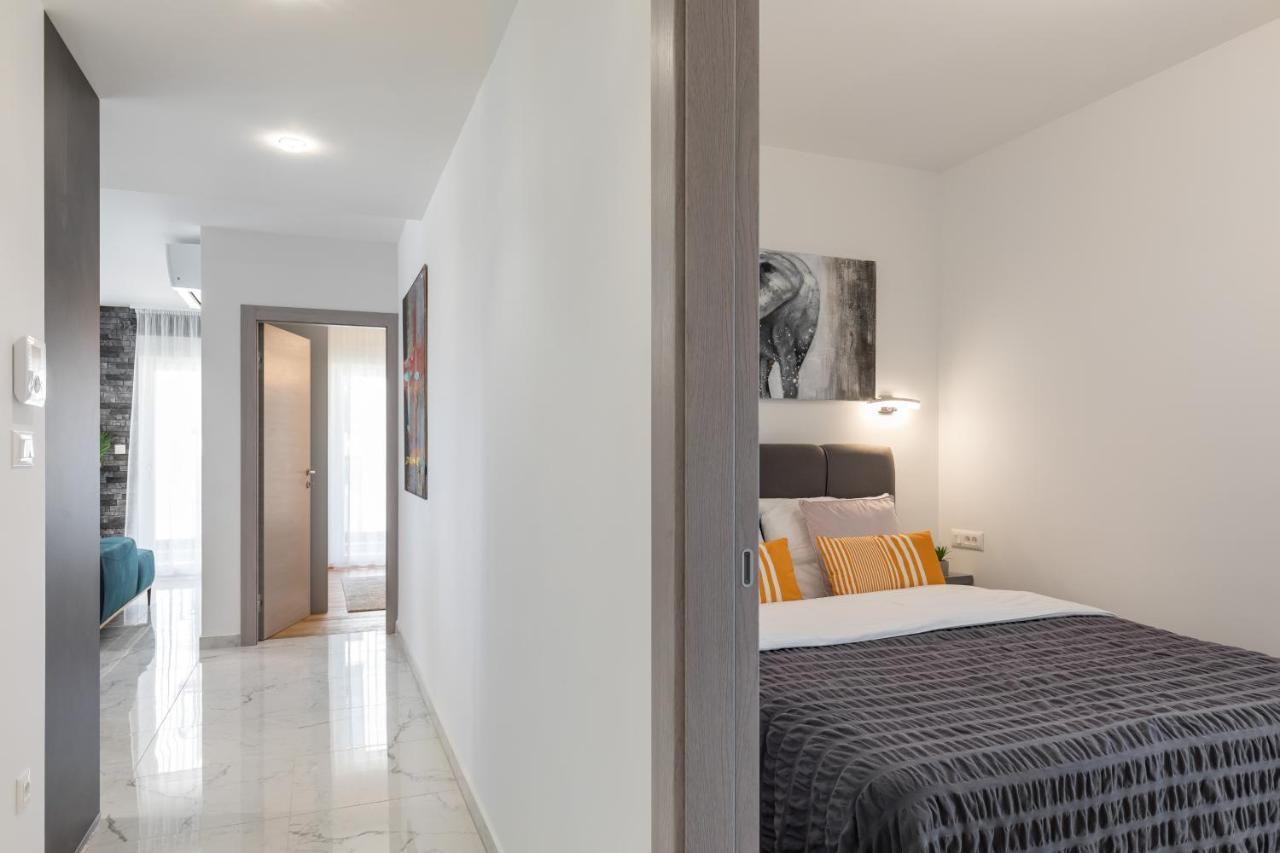 Elysian Zen Luxury Apartment - Two Bedroom Apartment With Terrace And Sea View 스플리트 외부 사진